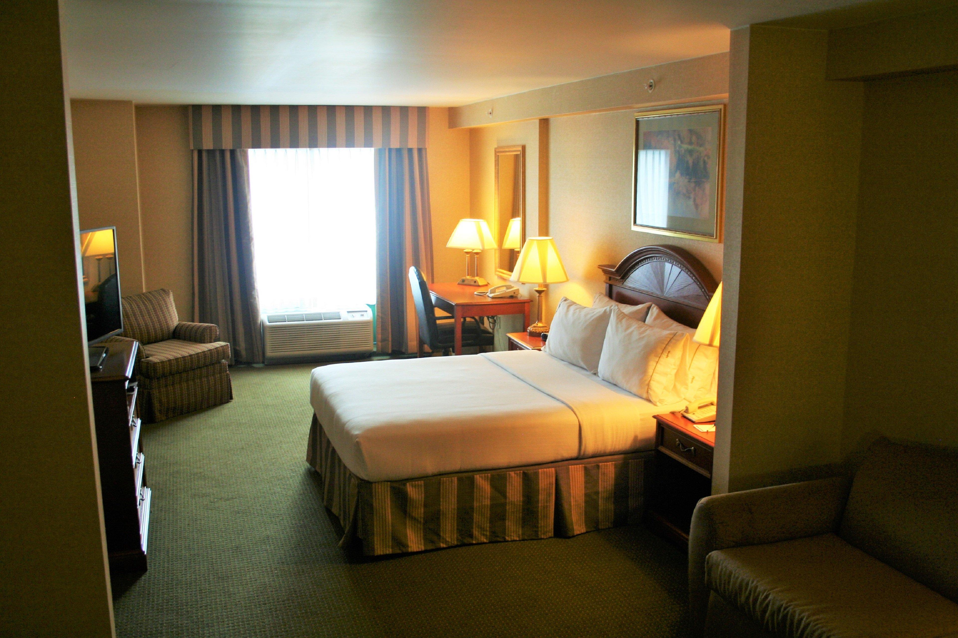 Holiday Inn Express Hotel & Suites Drums-Hazelton, An Ihg Hotel Esterno foto