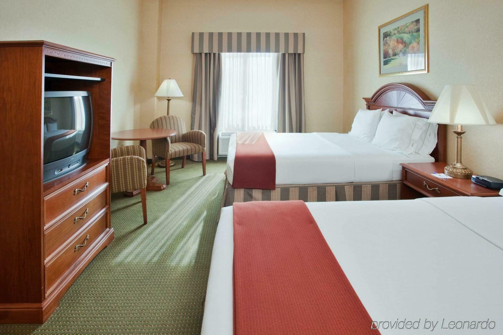 Holiday Inn Express Hotel & Suites Drums-Hazelton By Ihg Camera foto